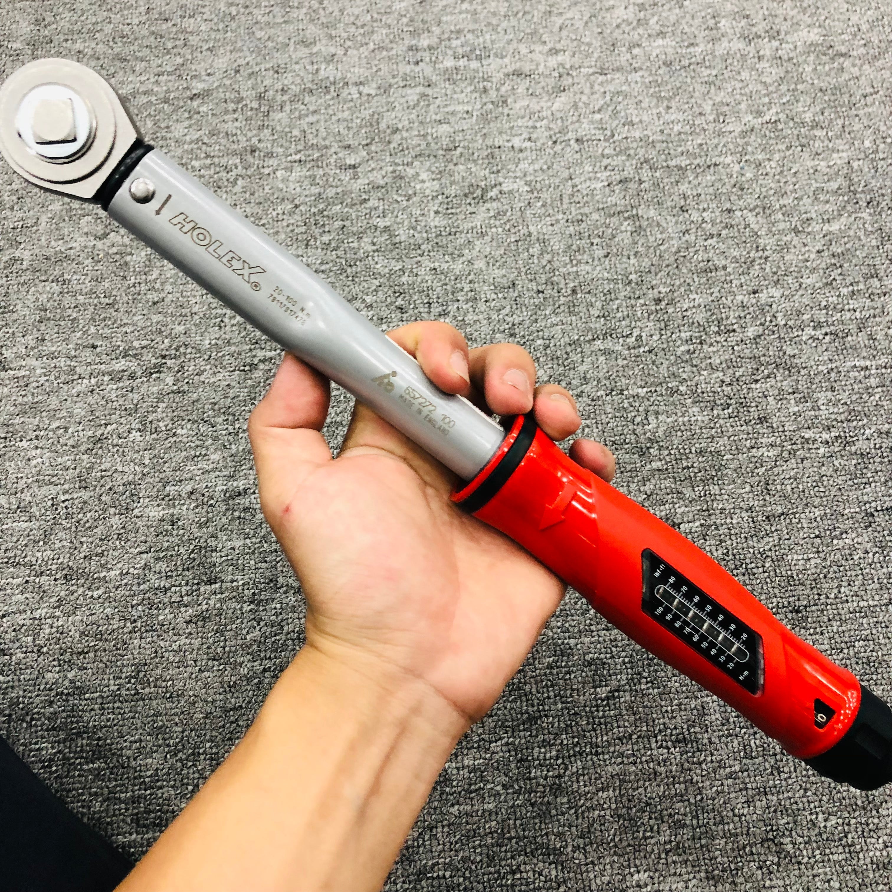 CẦN SIẾT CÓ CHỈNH LỰC HOLEX 657272 100 NM CẦN SIẾT CÓ CHỈNH LỰC HOLEX 657272 100 NM